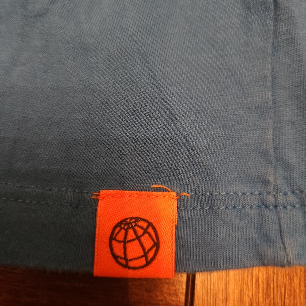 Free Planet Blue Tee with Sunset Print Boys Size 7 - Picture 3 of 5